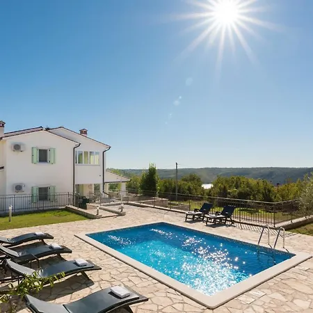 Villa D&b